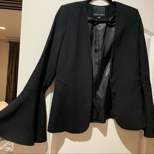 Black bell sleeve blazer